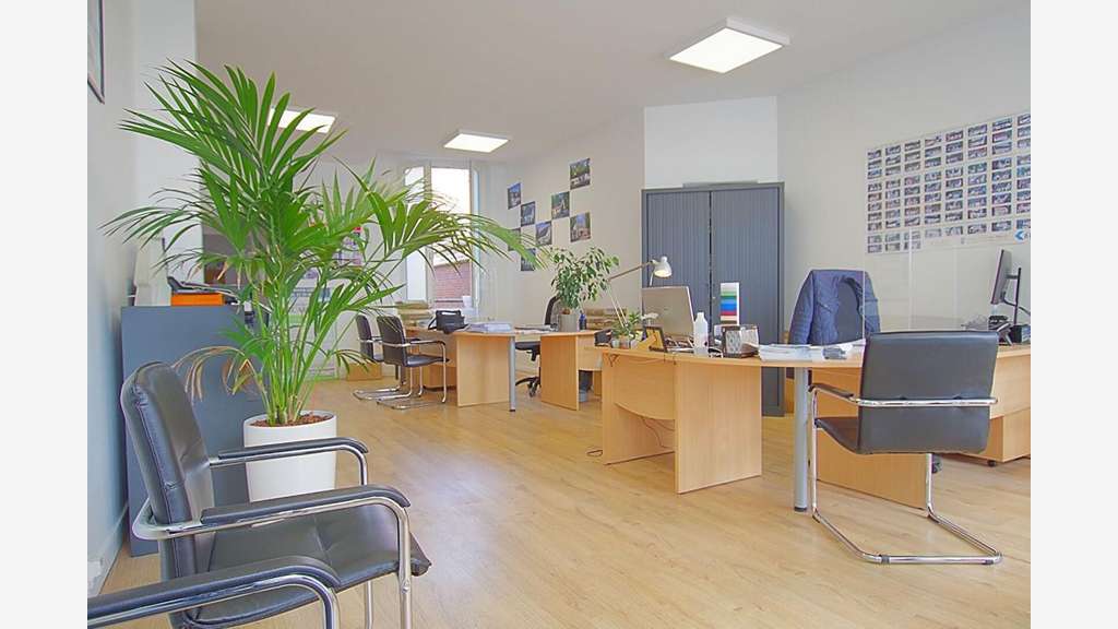 Local commercial 70m² à louer à Roye centre