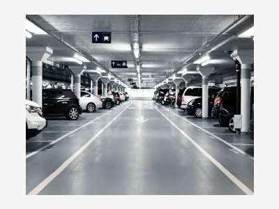 A louer surface stockage voitures Rueil-Malmaison