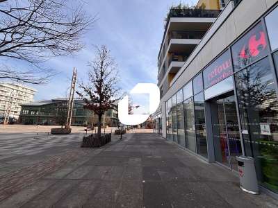 A louer Local commercial 171m² Rueil malmaison