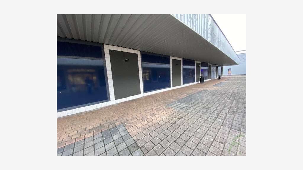 Location locaux 400m² à Saint-Alban-Leysse