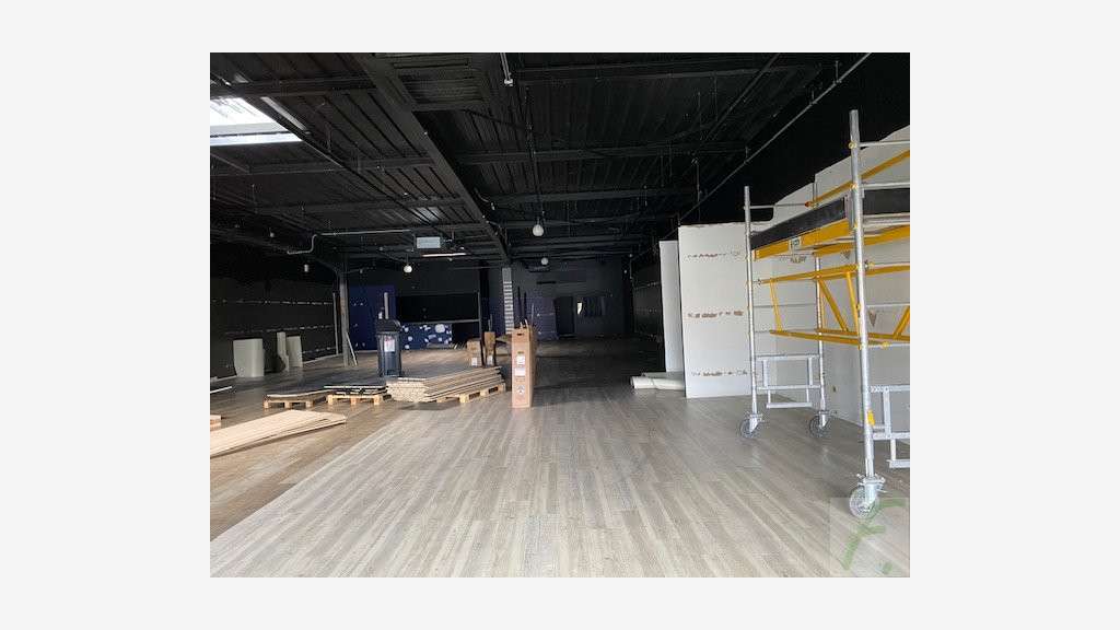 Location locaux 400m² à Saint-Alban-Leysse