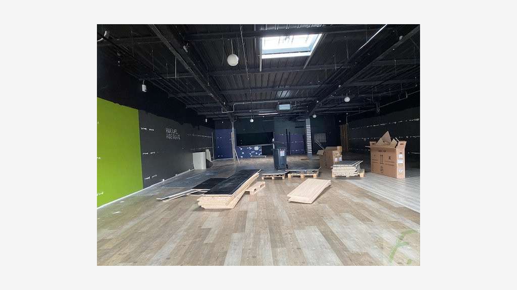 Location locaux 400m² à Saint-Alban-Leysse