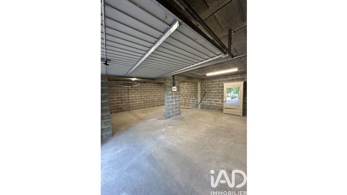 Loft/atelier à Saint-Arnoult