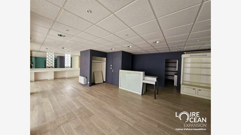 A louer local commercial 95m² St-Brévin-les-Pins