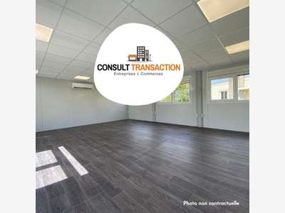 A louer local cial 162m² en zc St Brévin les Pins