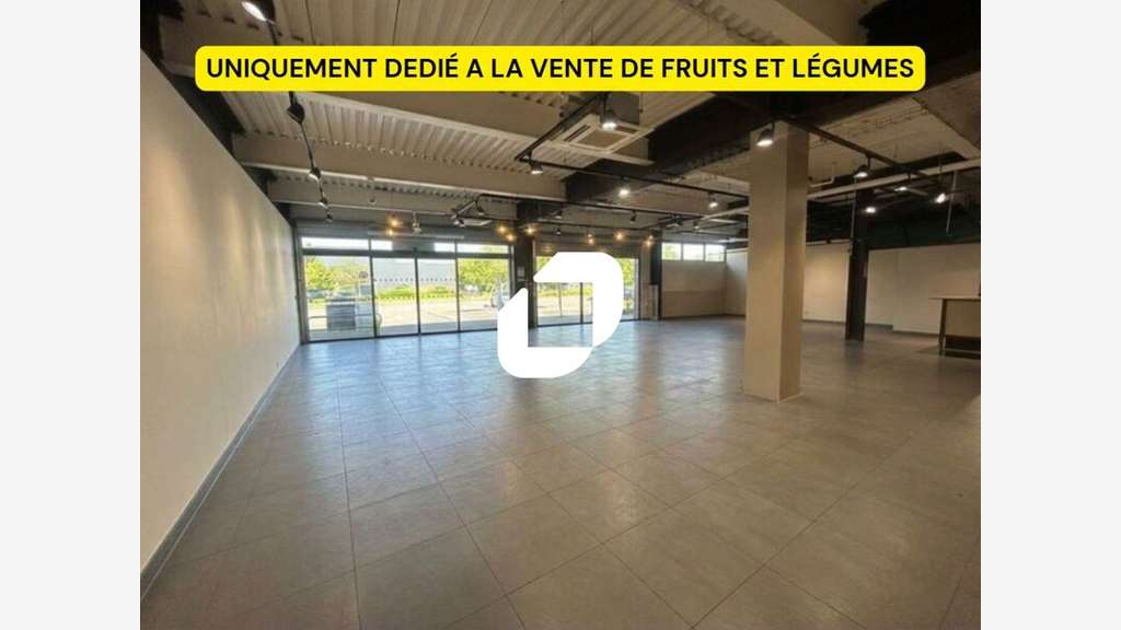 Dédié uniquement à la vente de fruits et légumes.
