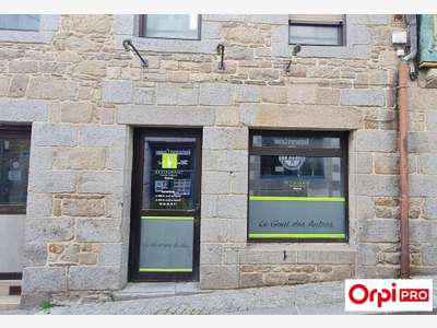 A louer local  61m² avec terrasse St-Brieuc centre