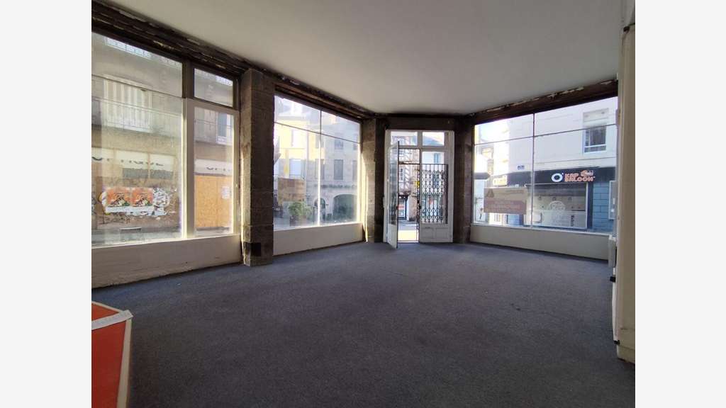Location local 52m² à Saint Brieuc hyper centre