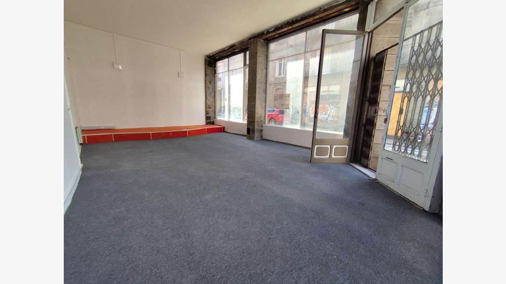 Location local 52m² à Saint Brieuc hyper centre