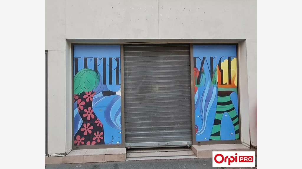 A louer local commercial 108m² en centre St Brieuc