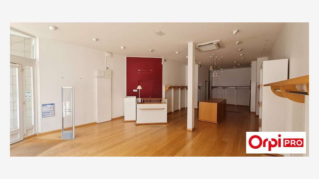 A louer local commercial 145m² centre St-Brieuc