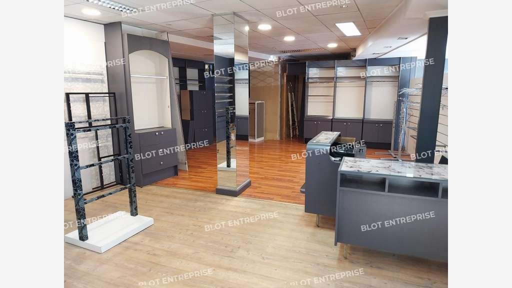 A louer local commercial 95m² à St-Brieuc centre
