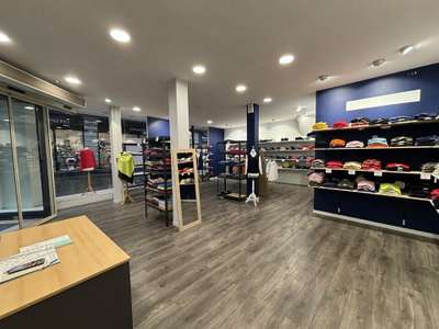 Loue local commercial d'angle 154m² Saint-Brieuc