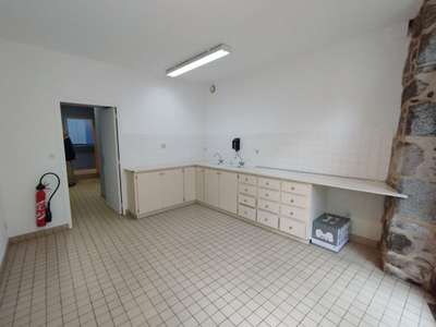 Location local 70m² à Saint Brieuc centre