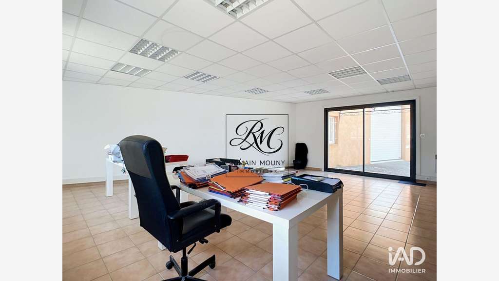 A louer bureaux de 147m² lumineux à Saint-Cannat
