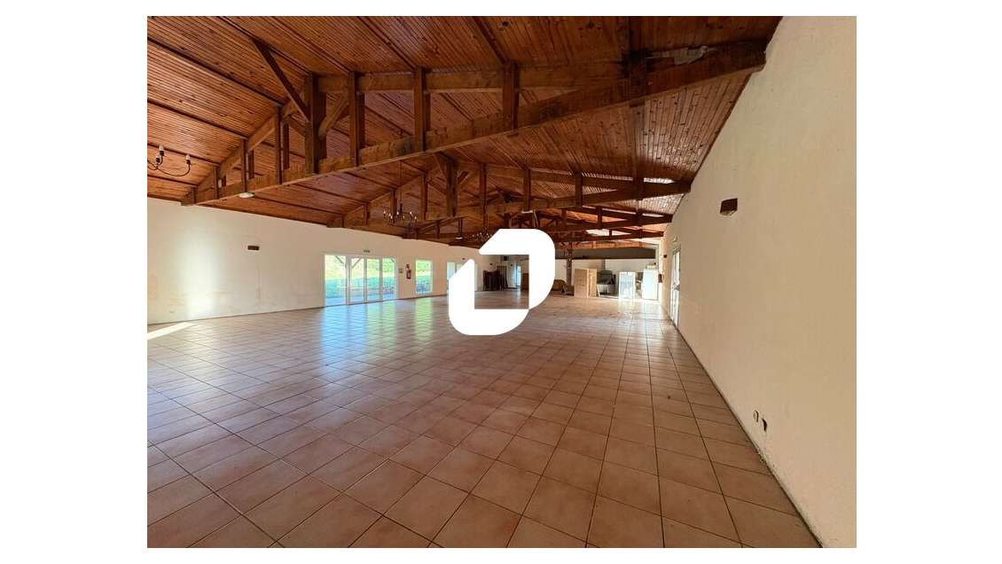 Au coeur de la ZA du Limancet à Saint Caprais, IMM