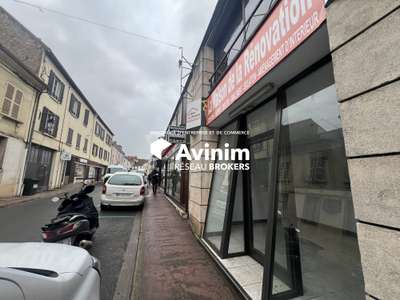 Location Locaux commerciaux - Boutiques à Saint-Chéron