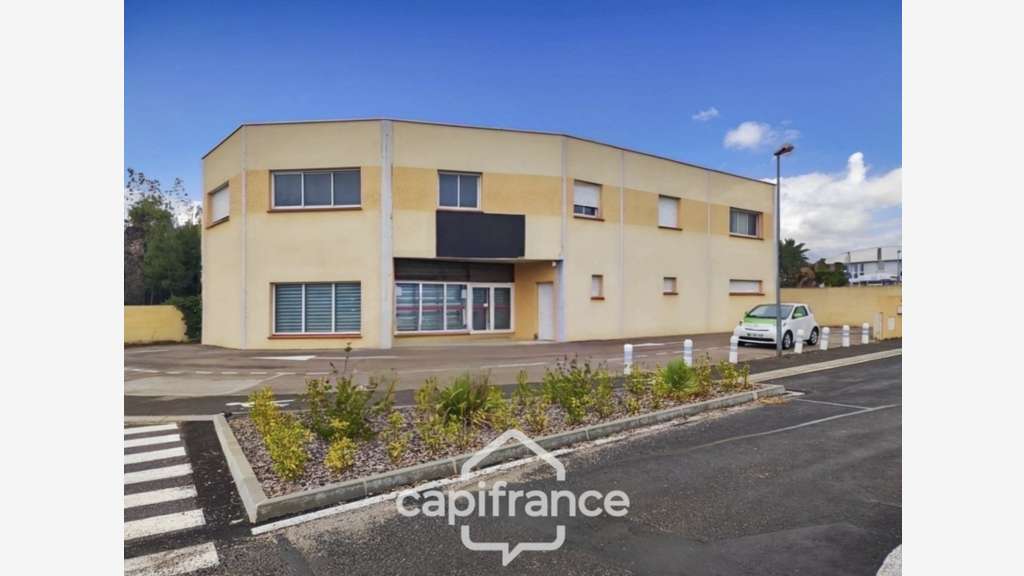 Local commercial à louer ZAE Les Hortès St Cyprien