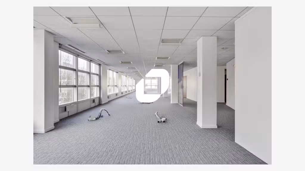 A louer Local commercial 3648m² Saint denis