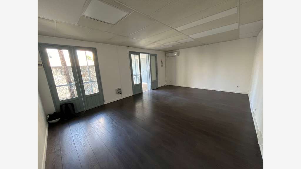 Bureaux 24 m² centre ville Saint Denis