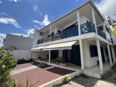 Maison de ville F4 140 m² en location professionne