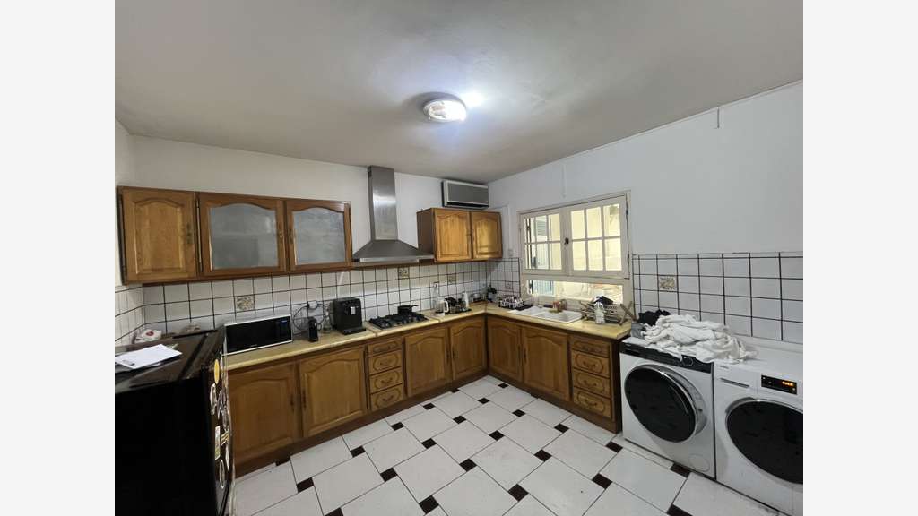 Maison de ville F4 140 m² en location professionne