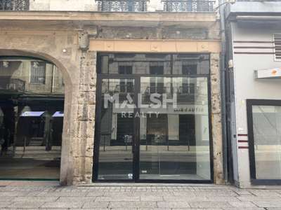 Local commercial 81m² empl N° 1 à Saint-Étienne