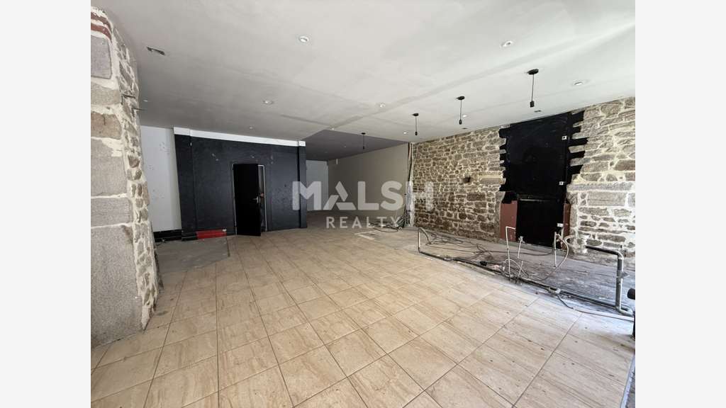 Local 101m² Saint Etienne, Quartier Saint Jacques