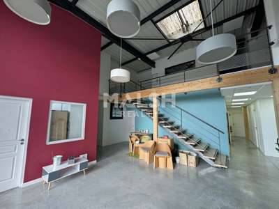Locaux 559m² axe passant St Etienne Prox Steel  