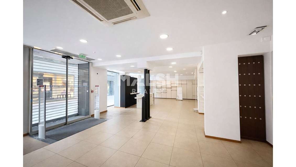 A louer local 148m² à Saint Etienne hyper centre