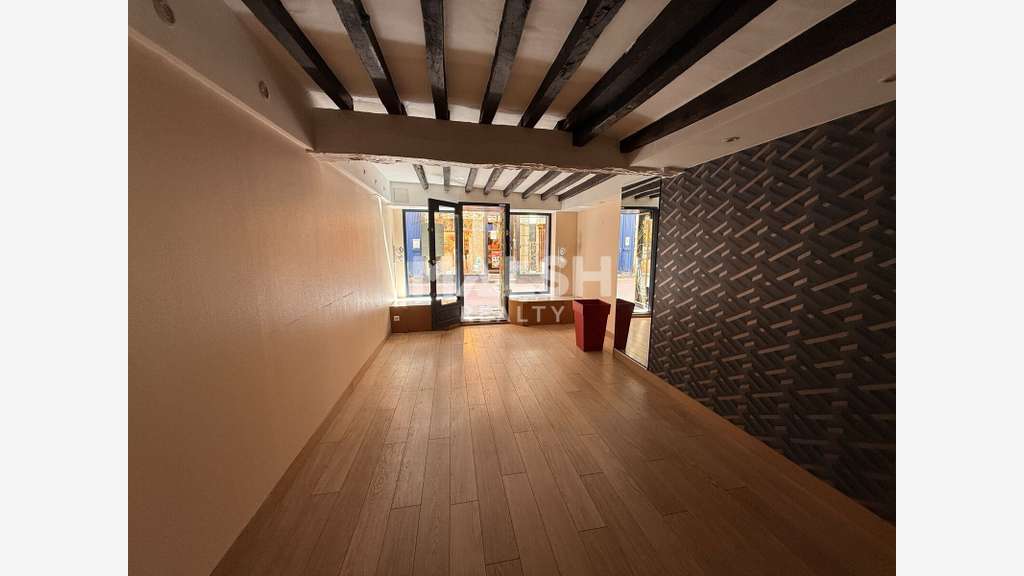 A louer local 33m² quartier Vingré à St Etienne 