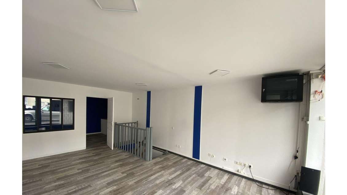 A louer local commercial 60m² centre Ponthierry
