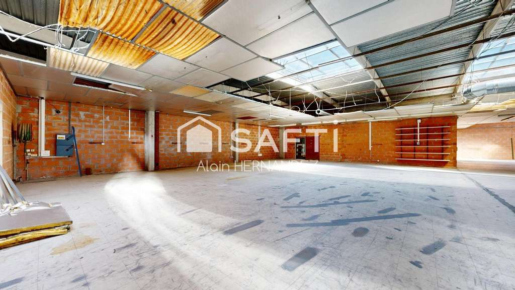 A louer bâtiment 1121m² accès PL à Saint-Gaudens