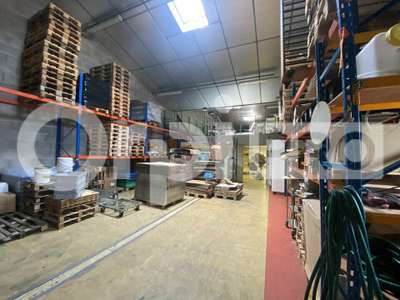 Location Locaux commerciaux - Boutiques à Saint-Georges-de-Reneins