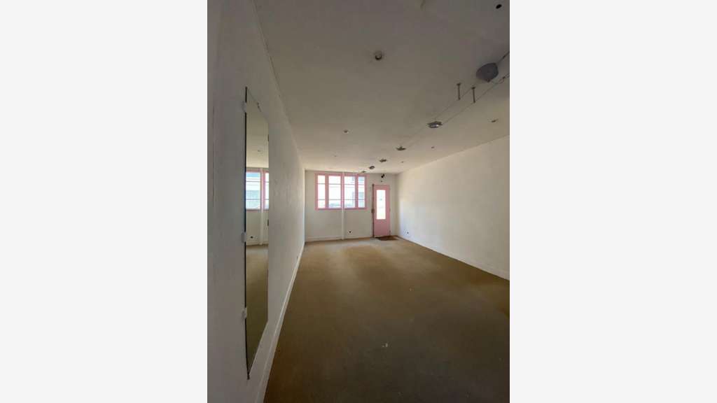 Loue local commercial 28m² Saint-Germain-en-Laye