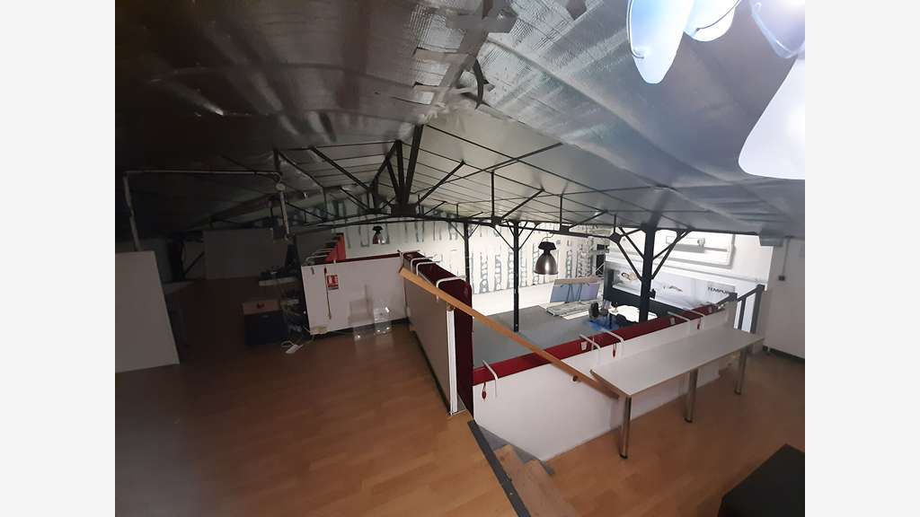Loue local cial 300m² sur axe passant St Herblain