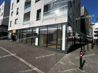 A louer locaux commerciaux 59m² à Saint Herblain