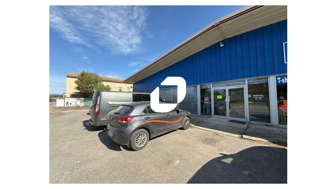 Local commercial / Emplacement n°1