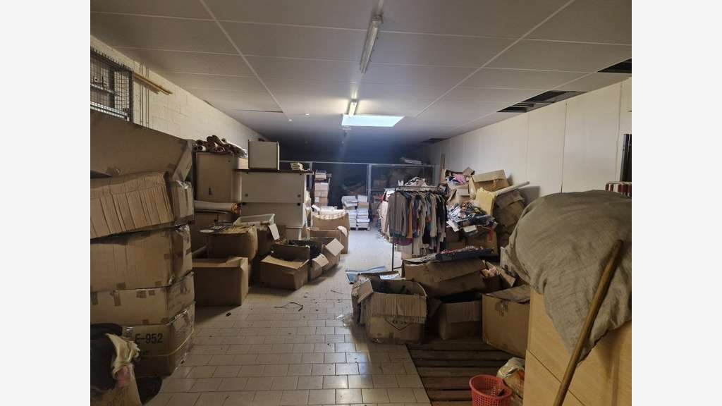 Location grand local 1080m² proche de Saint-Junien