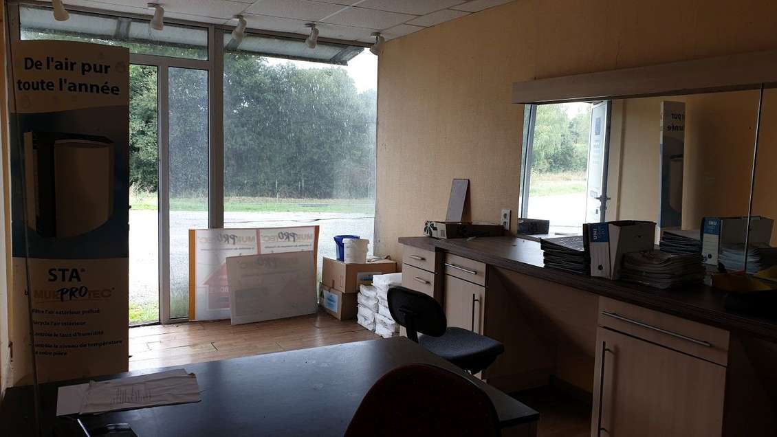 A louer local commercial 20m² Saint-Just-le-Martel