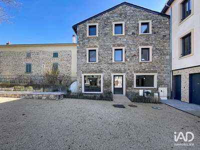 Location Locaux commerciaux - Boutiques à Saint-Laurent-d'Agny