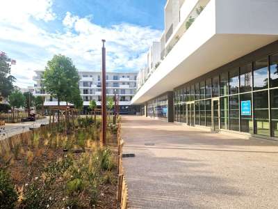 Location Locaux commerciaux - Boutiques à Saint-Laurent-du-Var