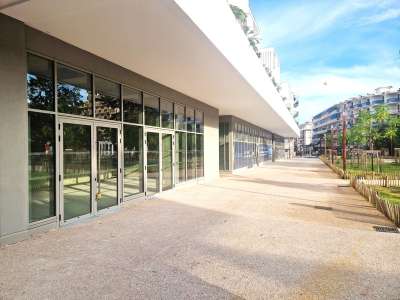 Location Locaux commerciaux - Boutiques à Saint-Laurent-du-Var