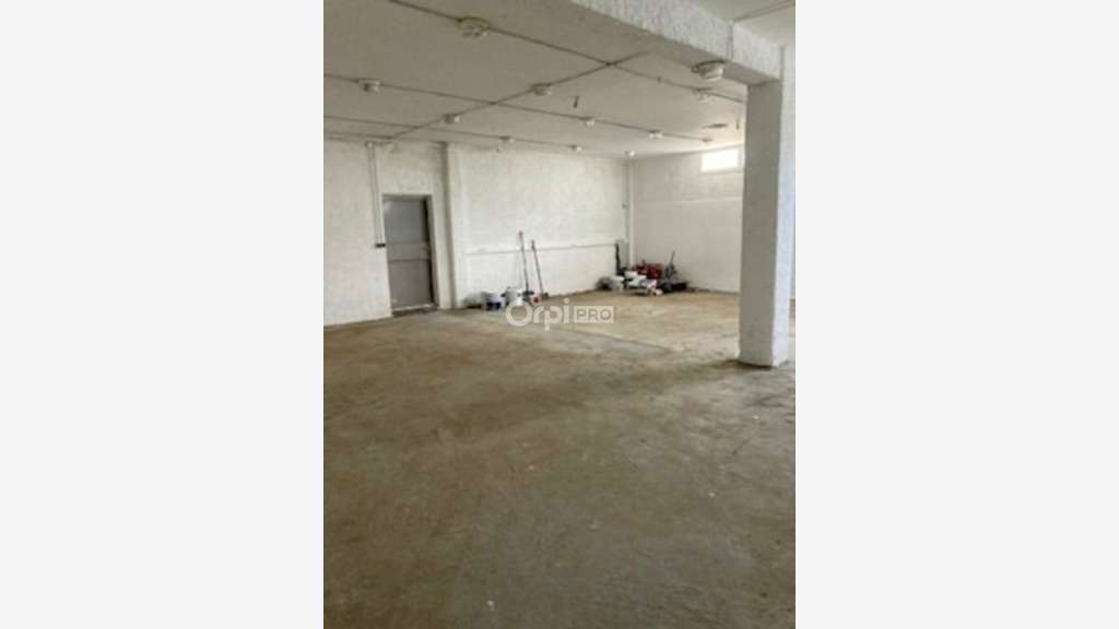 A louer espace de travail 460m² vue mer St-Laurent