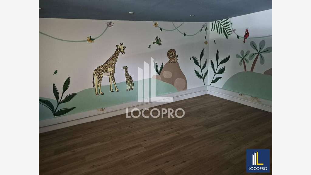 Location local commercial 100m² St-Laurent-du-Var