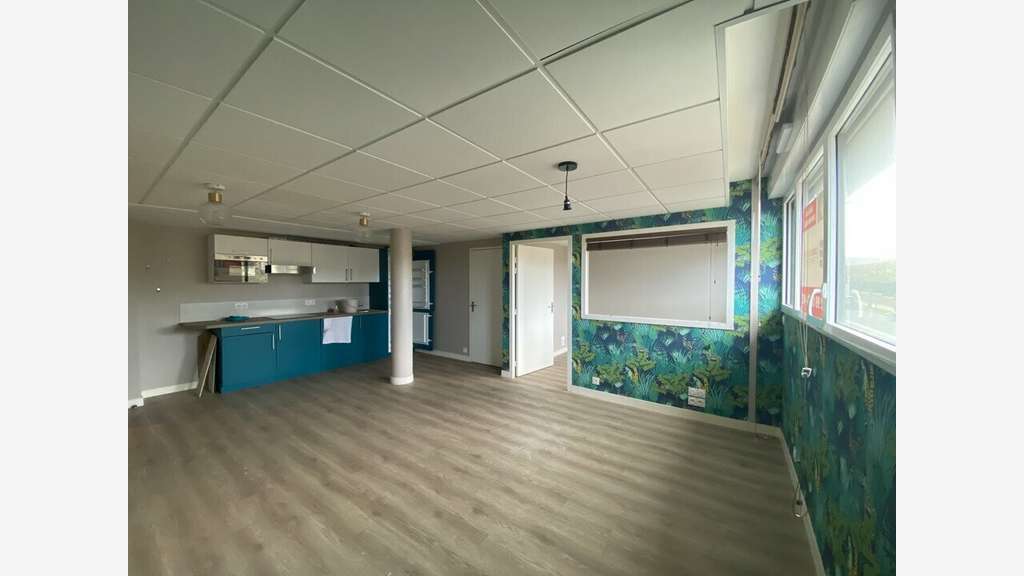 Location local commercial 40m² à Saint Malo