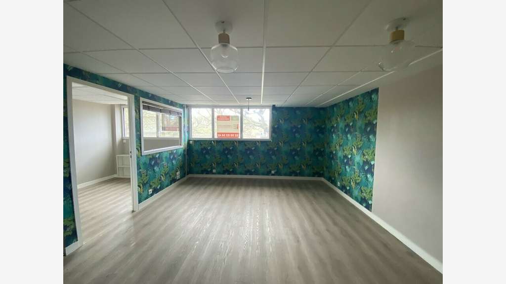 Location local commercial 40m² à Saint Malo