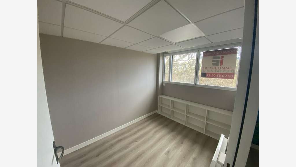 Location local commercial 40m² à Saint Malo