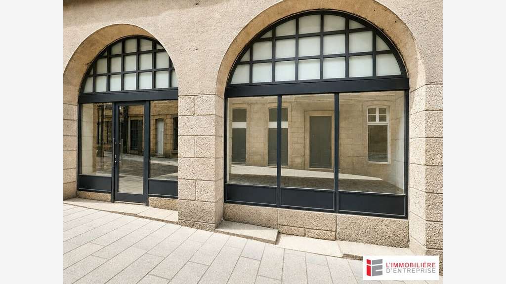 Local commercial 64m² à louer à Saint Malo centre