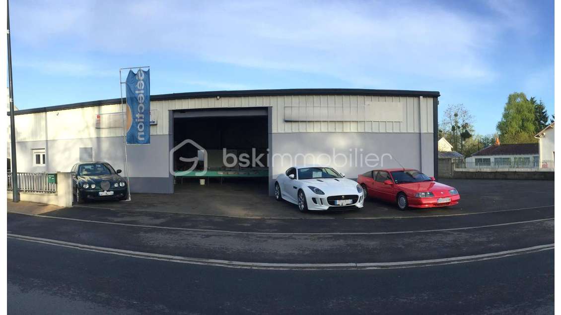 Loue local commercial 200m² Saint-Mars-du-Désert